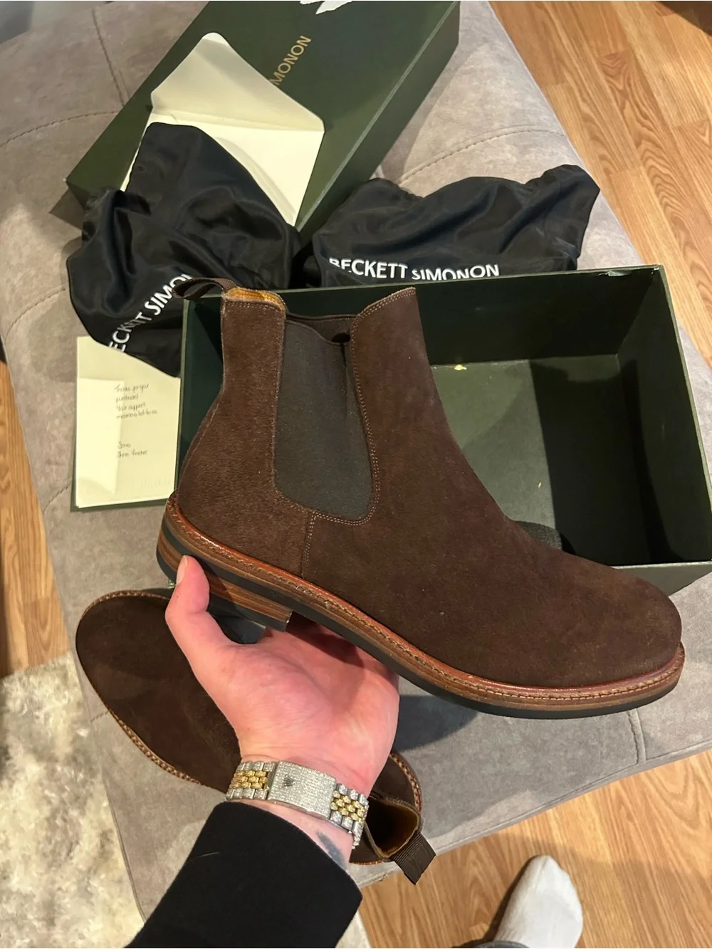 Beckett Simono stylish dark